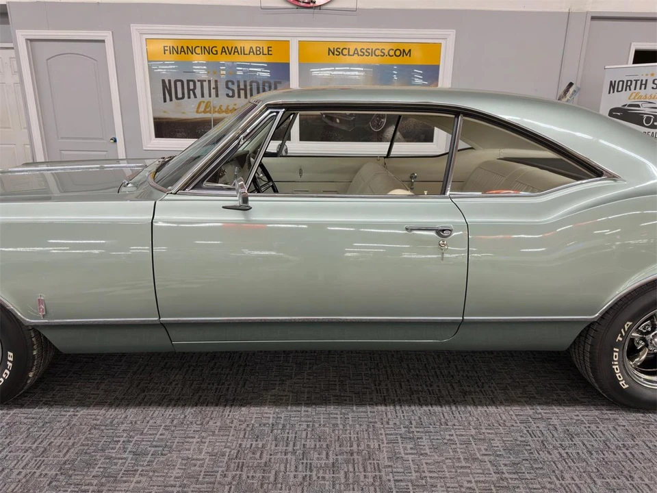 1965 Oldsmobile 88 - Image 5 of 31