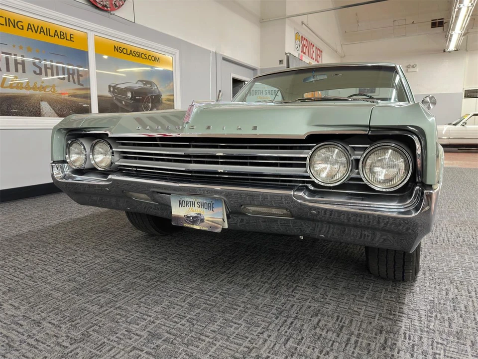 1965 Oldsmobile 88 - Image 29 of 31