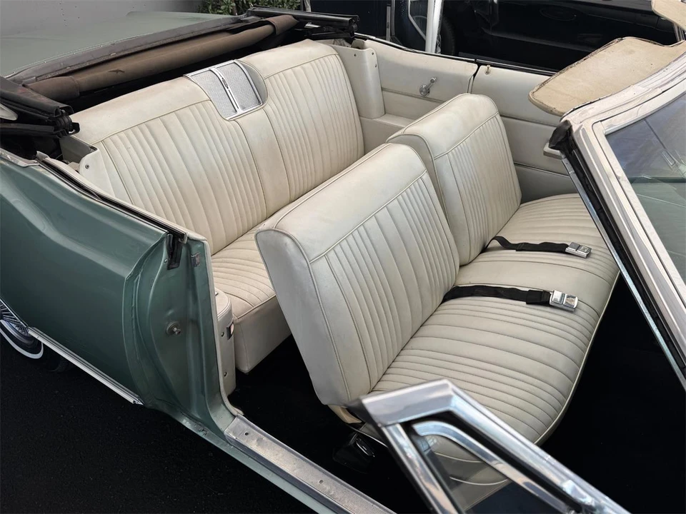1965 Oldsmobile 88 - Image 17 of 31