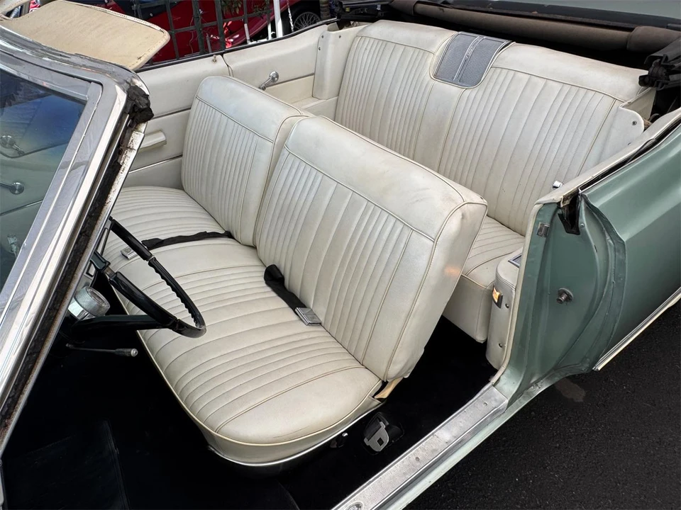 1965 Oldsmobile 88 - Image 23 of 31