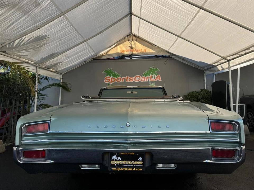 1965 Oldsmobile 88 - Image 10 of 31