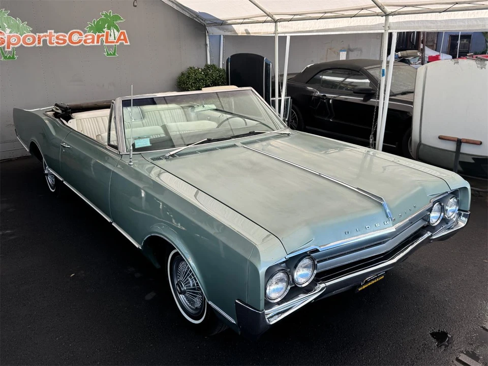 1965 Oldsmobile 88 - Image 12 of 31