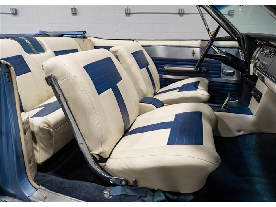 1965 Oldsmobile Starfire - Image 24 of 31