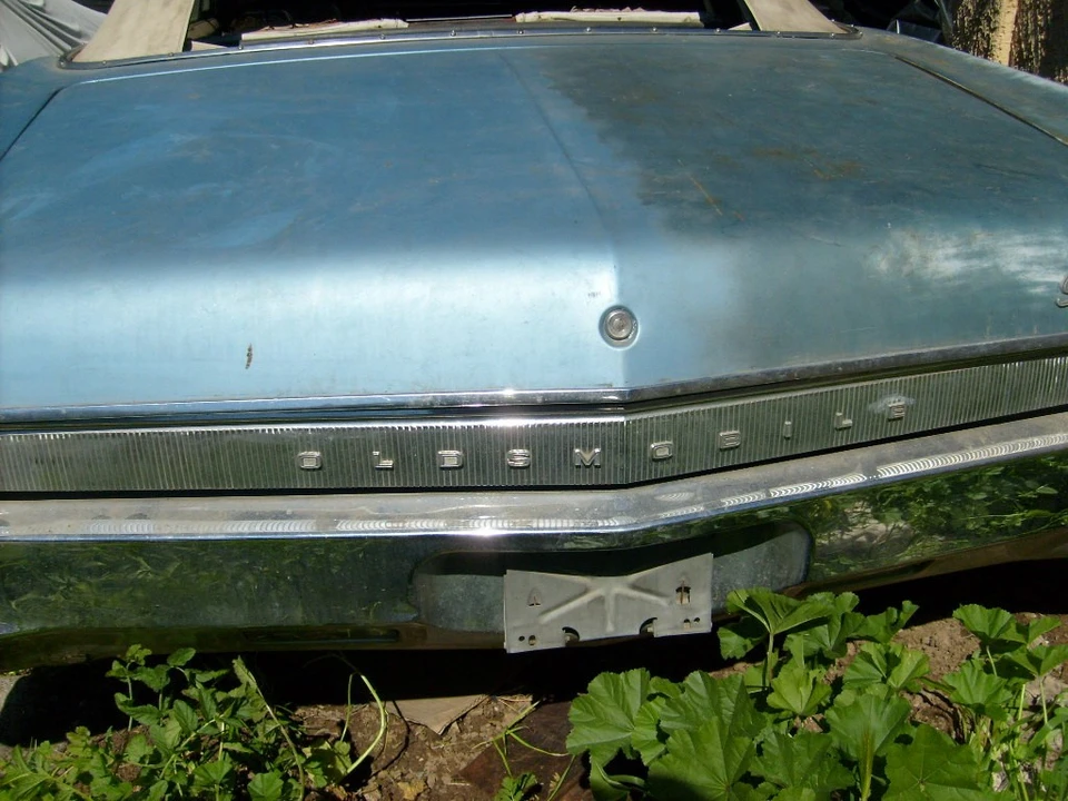 1965 Oldsmobile Starfire - Image 2 of 21