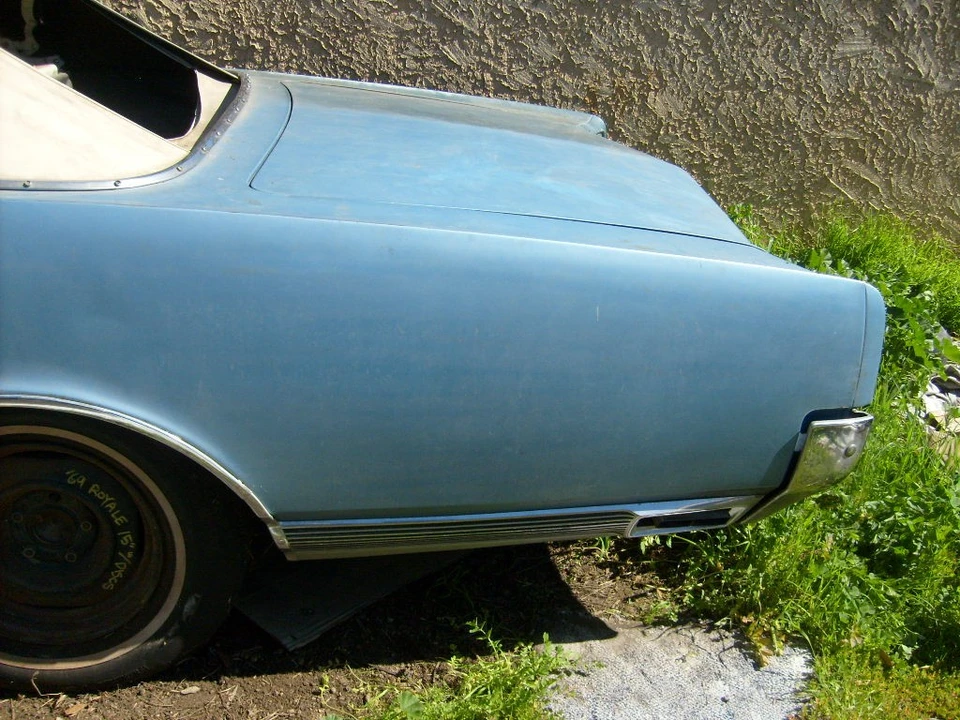 1965 Oldsmobile Starfire - Image 5 of 21