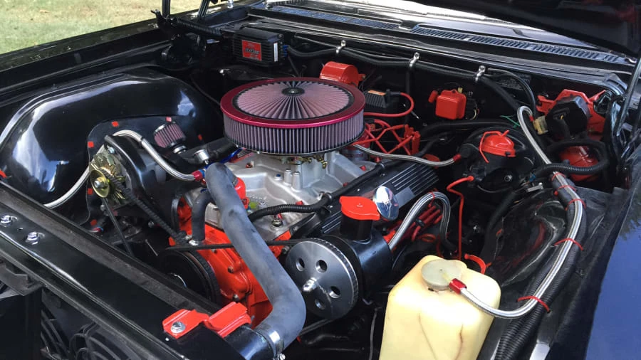 1965 Oldsmobile Starfire - Image 6 of 7