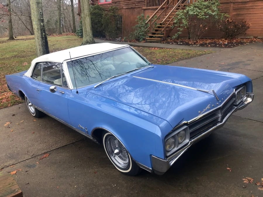 1965 Oldsmobile Starfire - Image 11 of 11