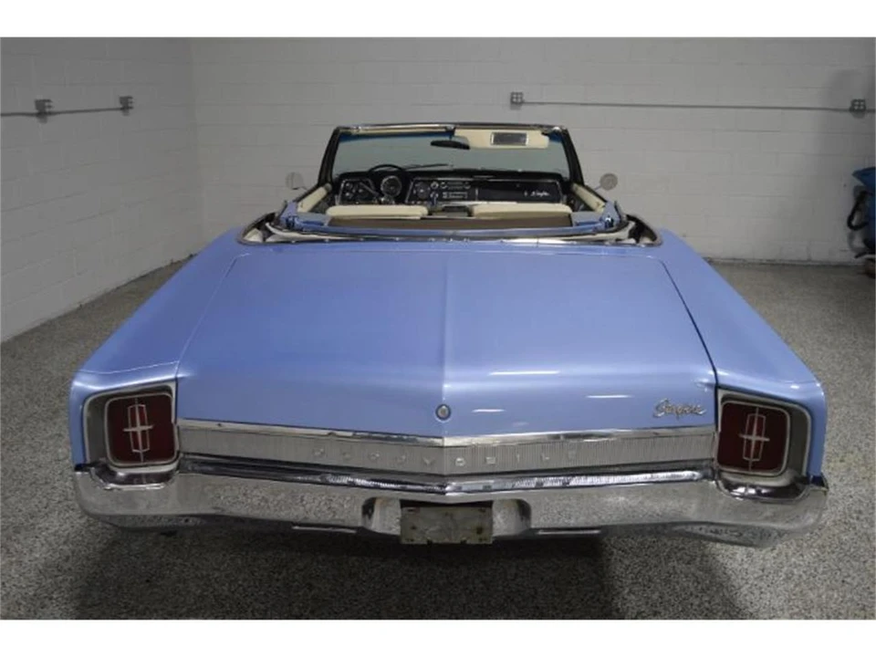1965 Oldsmobile Starfire - Image 9 of 14