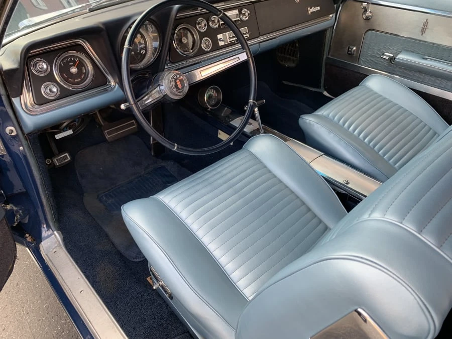 1965 Oldsmobile Starfire - Image 4 of 7
