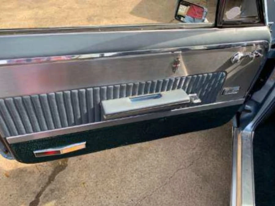 1965 Oldsmobile Starfire - Image 5 of 11