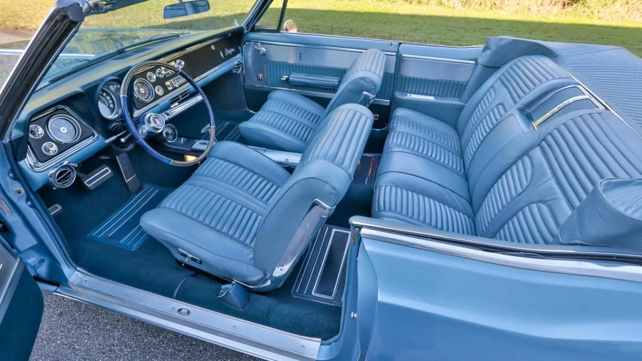 1965 Oldsmobile Starfire - Image 4 of 20