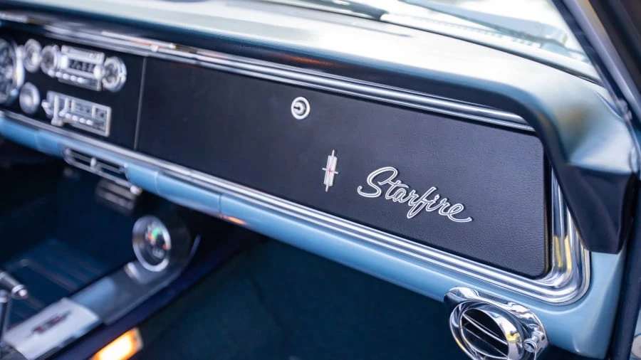 1965 Oldsmobile Starfire - Image 16 of 20