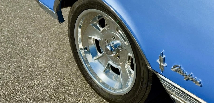 1965 Oldsmobile Starfire - Image 11 of 30