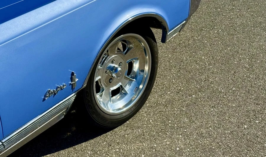 1965 Oldsmobile Starfire - Image 16 of 30