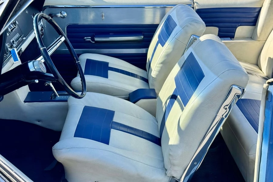 1965 Oldsmobile Starfire - Image 24 of 30