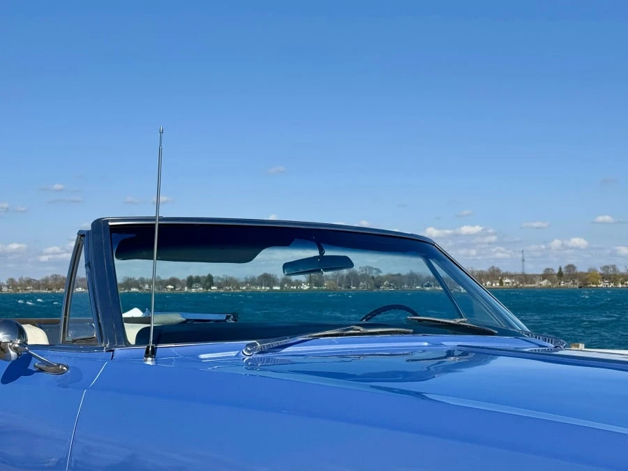1965 Oldsmobile Starfire - Image 9 of 30