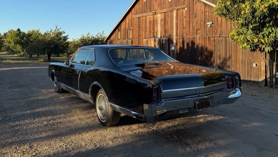 1965 Oldsmobile Starfire - Image 15 of 23