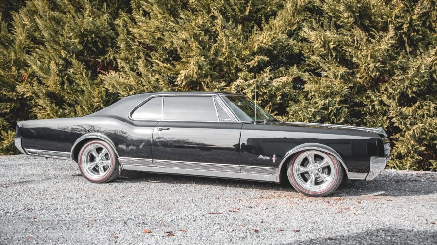 1965 Oldsmobile Starfire - Image 4 of 23