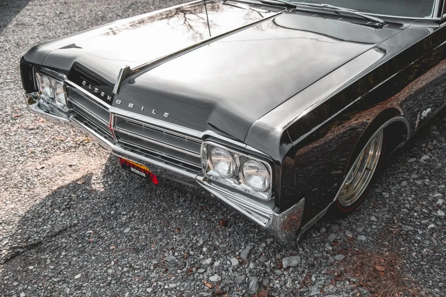 1965 Oldsmobile Starfire - Image 9 of 23