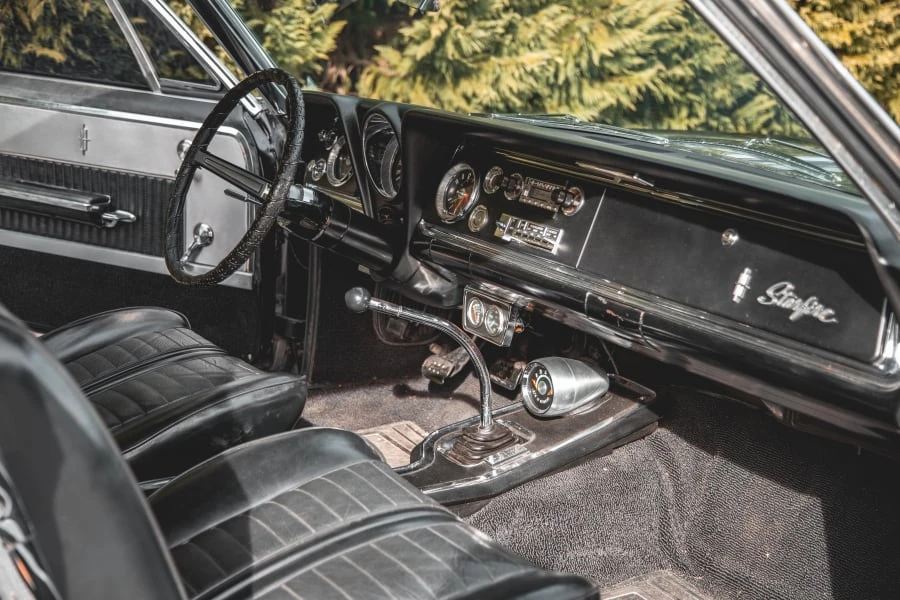 1965 Oldsmobile Starfire - Image 16 of 23
