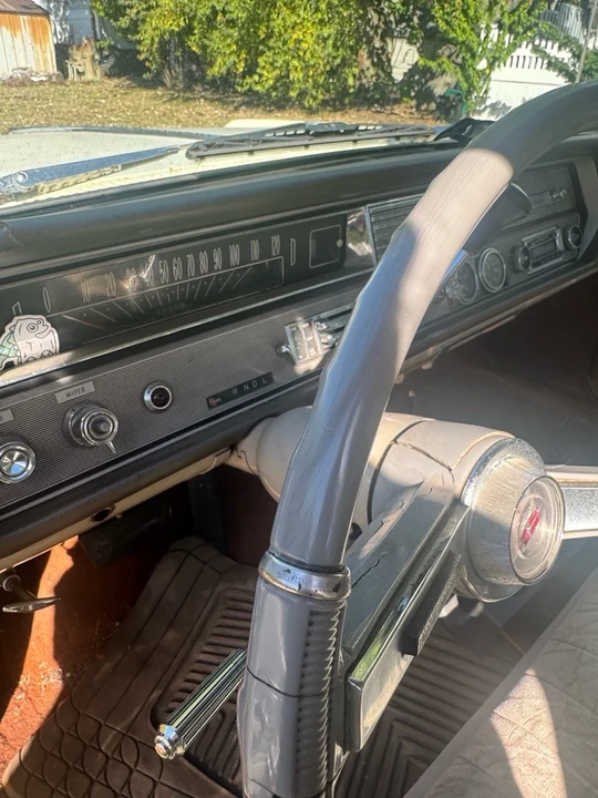 1965 Oldsmobile Vista Cruiser - Image 12 of 18