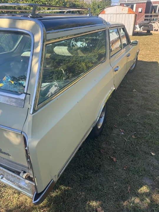 1965 Oldsmobile Vista Cruiser - Image 5 of 18