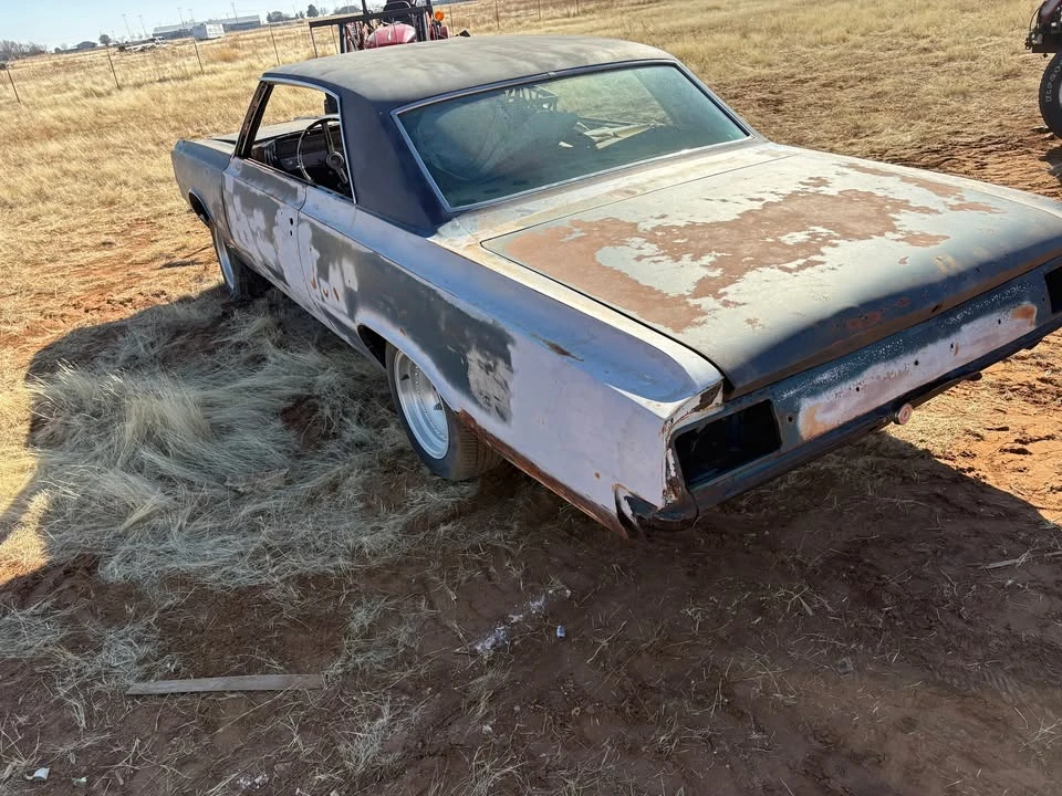 1965 Oldsmobile Cutlass 2nd Gen - Image 4 of 10