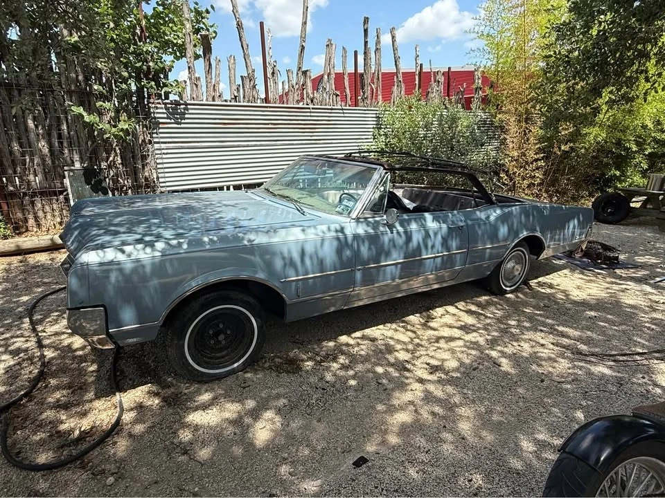 1965 Oldsmobile 88 - Image 5 of 6