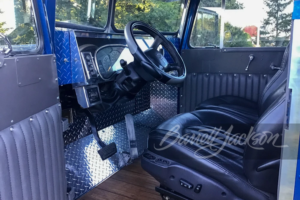 1965 Peterbilt - Image 4 of 10