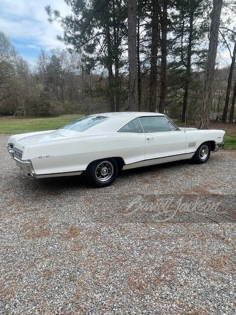 1965 Pontiac Catalina 4th Gen - Image 26 of 30