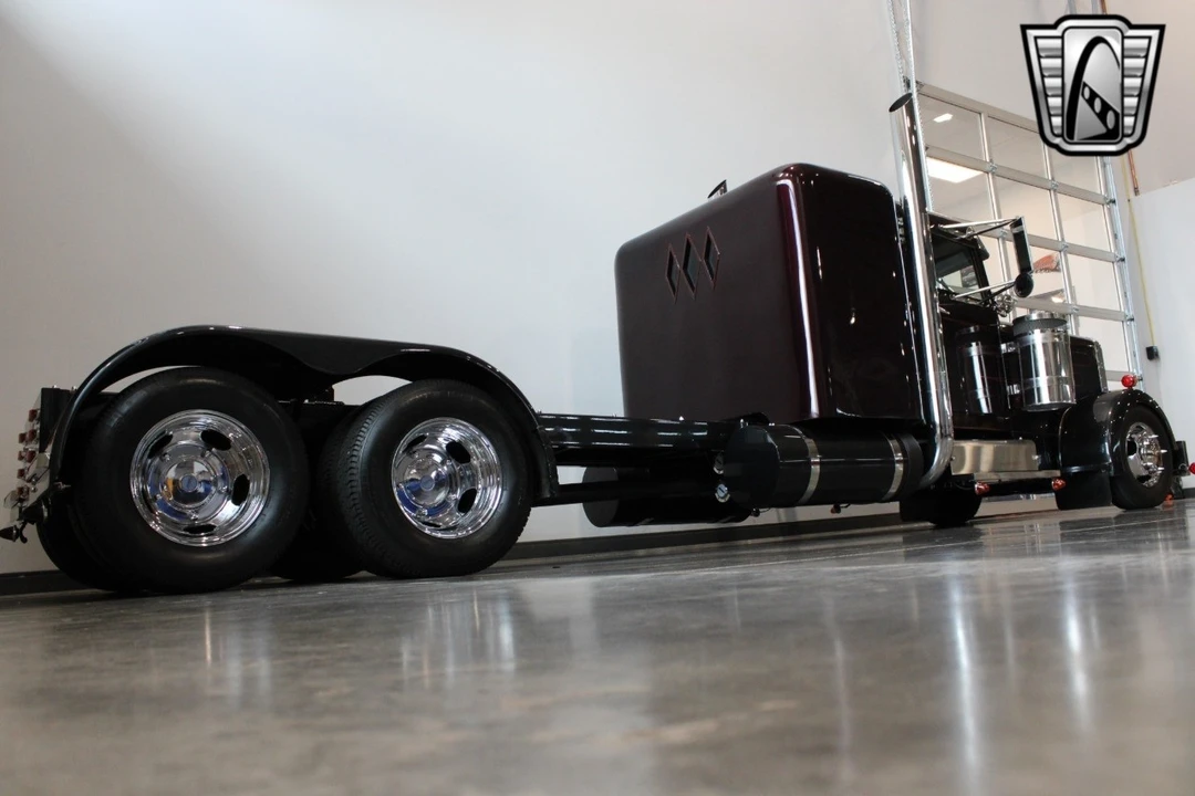 1965 Peterbilt - Image 18 of 21