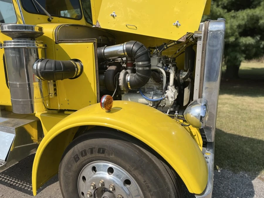 1965 Peterbilt - Image 9 of 9