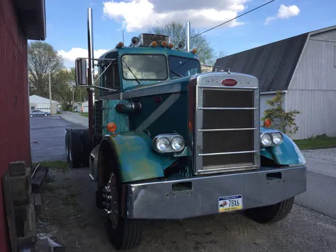 1965 Peterbilt 351