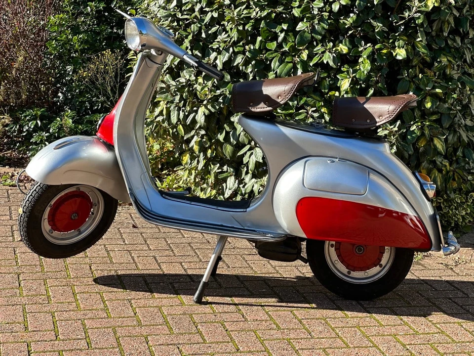 1965 Vespa GL & Sprint - Image 12 of 30