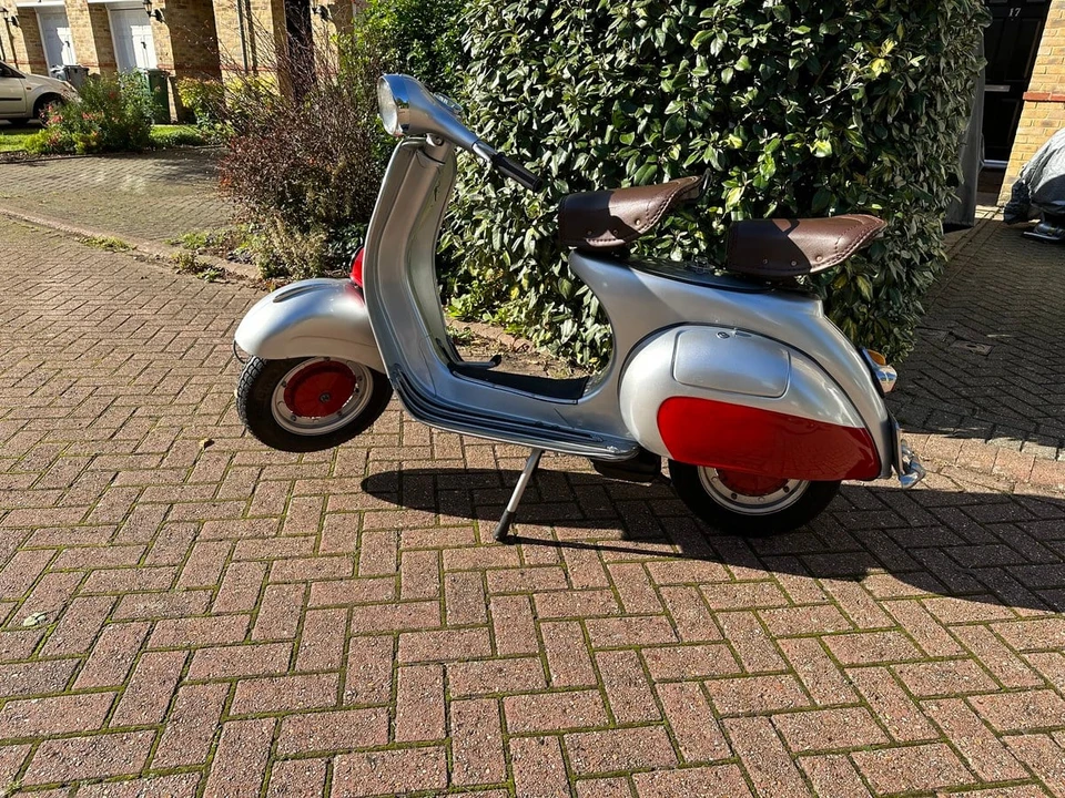 1965 Vespa GL & Sprint - Image 4 of 30