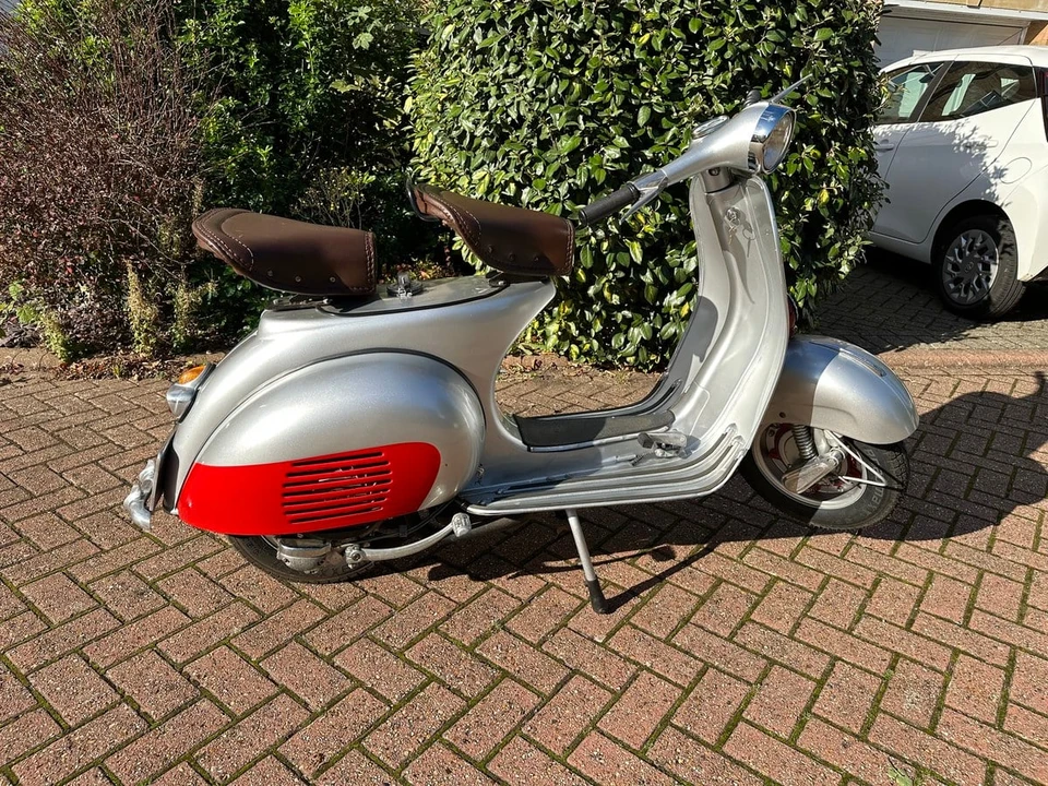 1965 Vespa GL & Sprint - Image 13 of 30