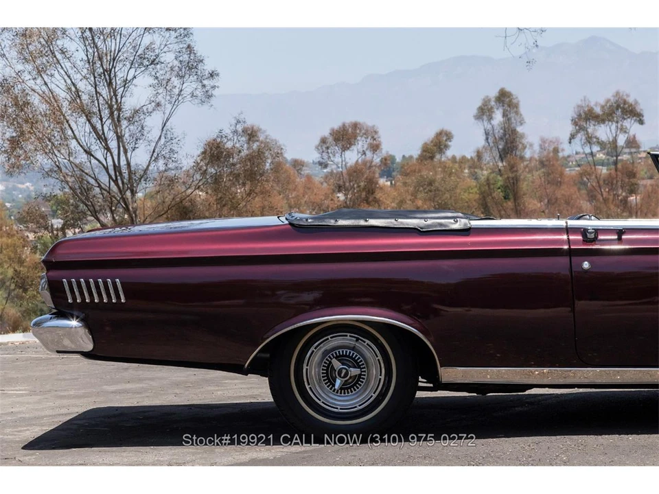 1965 Plymouth Barracuda 1st Gen - Image 20 of 31