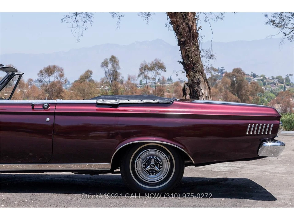 1965 Plymouth Barracuda 1st Gen - Image 23 of 31