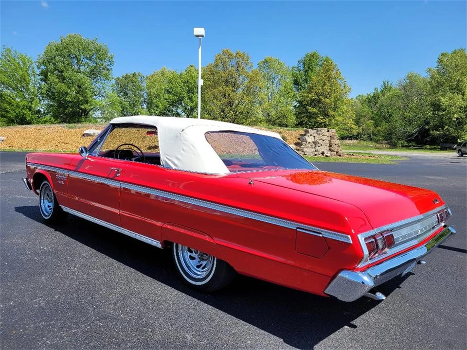1965 Plymouth Fury - Image 10 of 31