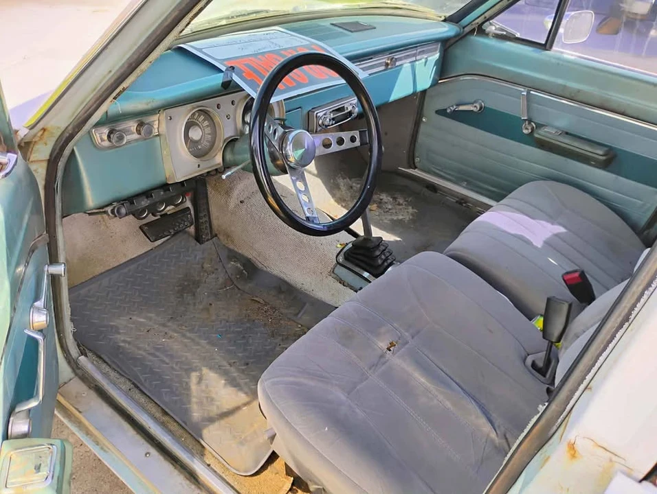1965 Plymouth Valiant - Image 6 of 6