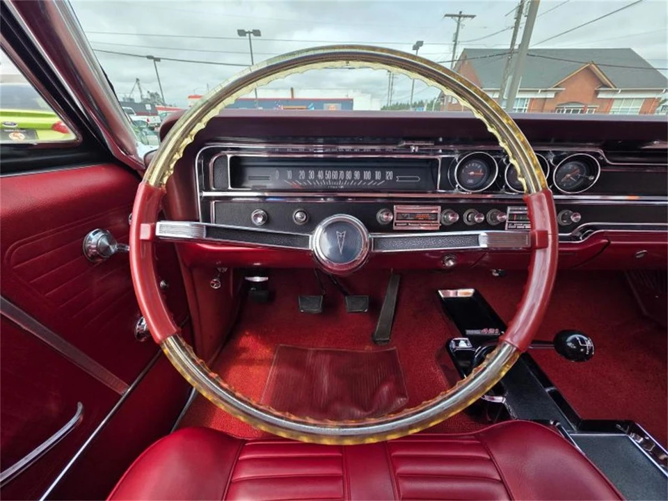 1965 Pontiac - Image 14 of 23