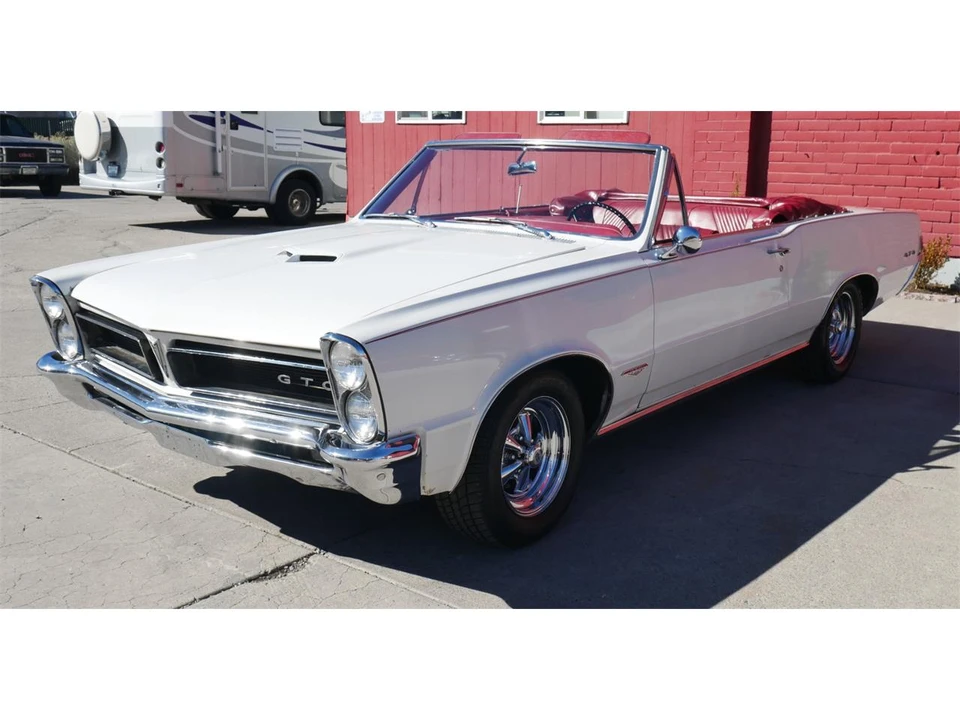 1965 Pontiac - Image 7 of 31