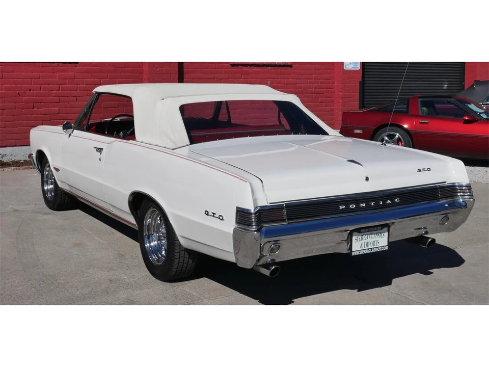 1965 Pontiac - Image 19 of 31