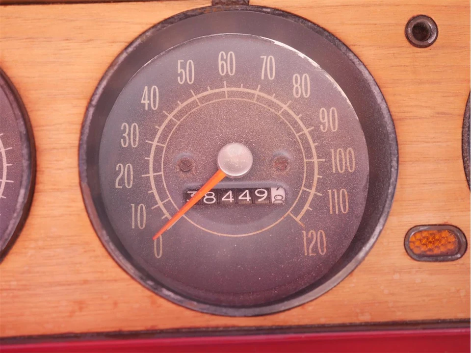 1965 Pontiac - Image 22 of 31