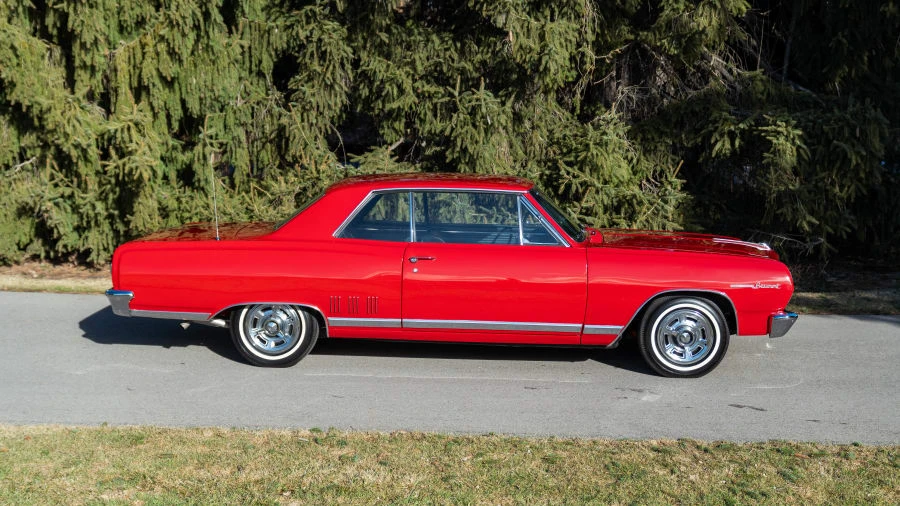 1965 Pontiac - Image 2 of 30