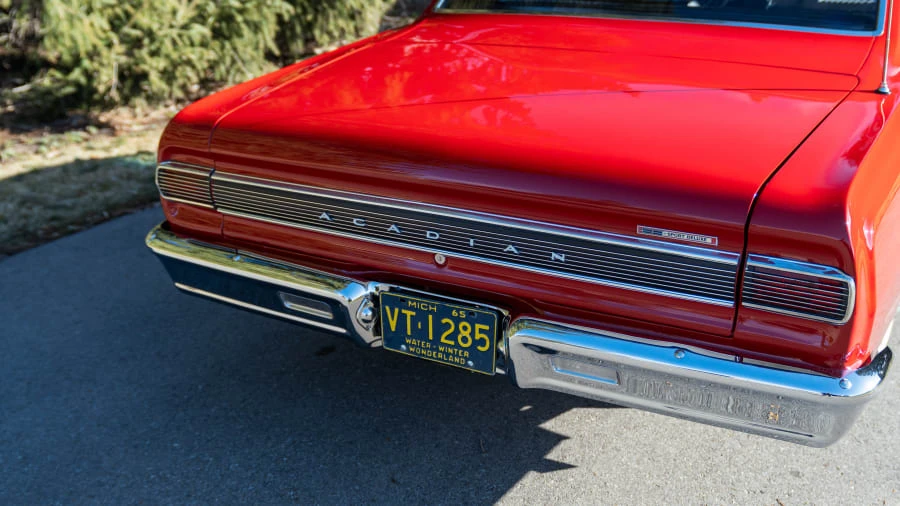 1965 Pontiac - Image 9 of 30