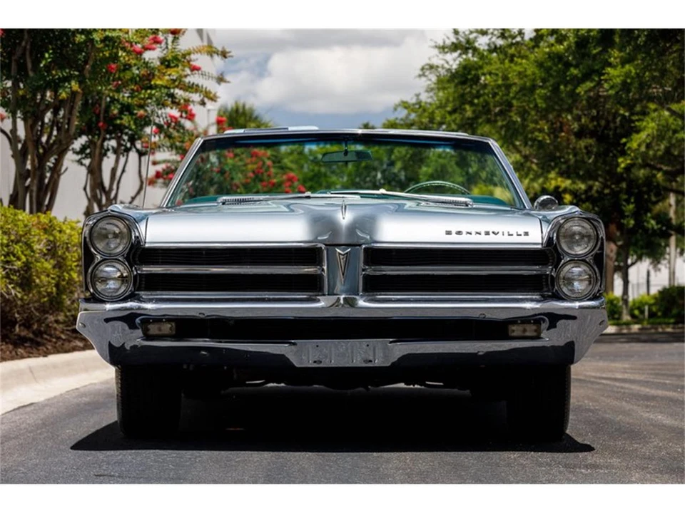 1965 Pontiac Bonneville 3rd Gen - Image 10 of 31