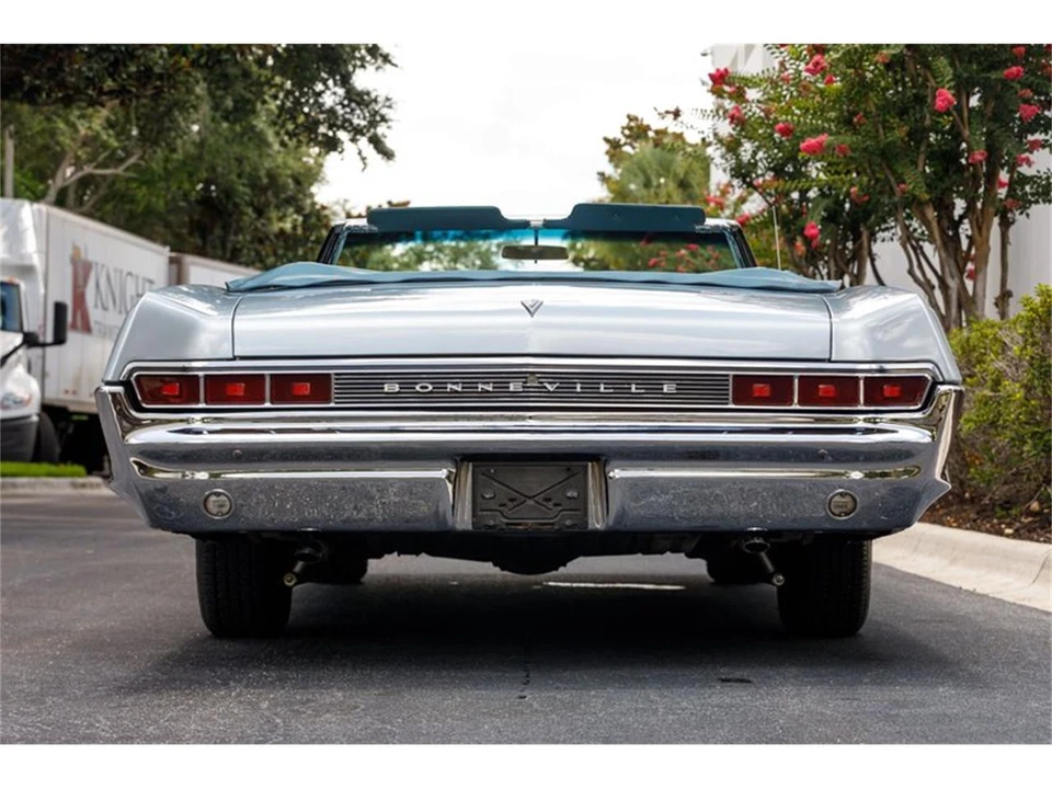 1965 Pontiac Bonneville 3rd Gen - Image 12 of 31