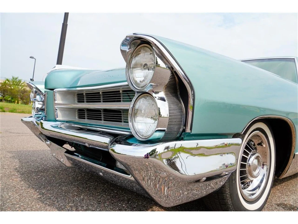 1965 Pontiac Bonneville 3rd Gen - Image 22 of 31