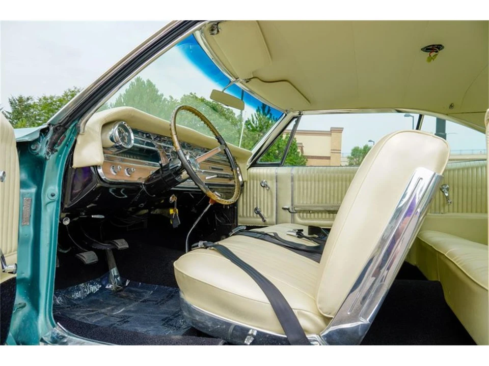1965 Pontiac Bonneville 3rd Gen - Image 10 of 31